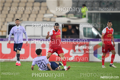 پرسپولیس 2-تراکتور 0  (1402/12/02)-مهدی عبدی,علی نعمتی,سینا اسد بیگی,مهدی  هاشم نژاد,