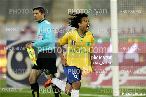 پرسپولیس 1(4)-صنعت نفت ابادان 1(5)  (96/09/28)-مگئو باتیستا,