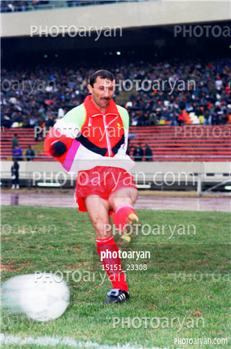 بازیکنان دهه های مختلف فوتبال ایران 2-حمید درخشان,