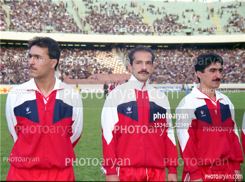 بازیکنان دهه های مختلف فوتبال ایران27-محمد خاکپور,ناصر محمدخانی,کریم باوی,