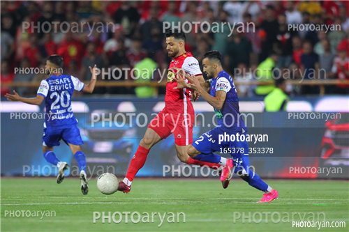 استقلال 1-پرسپولیس 2  (1402/03/10)-امیر ارسلان مطهری,مرتضی پور علی گنجی,مهدی قایدی,