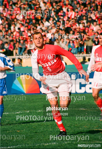 بازیکنان دهه های مختلف فوتبال ایران 17-ابراهیم تقی پور,