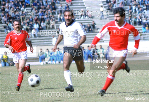 بازیکنان دهه های مختلف فوتبال ایران 8-محمد پنجعلی,عباس کارگر,