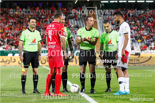 پرسپولیس 2- پیکان 0 (1401/02/14)-سید جلال حسینی,رضا عادل,مهدی عالیقدر,داوران و کاپیتانها,حسن انتظاری,ابراهیم صالحی,