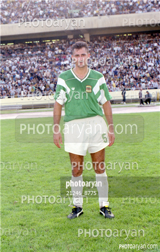 بازیکنان دهه های مختلف فوتبال ایران 5-نجم الدین بخشی,