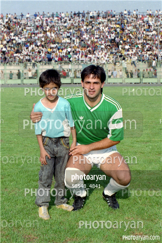 بازیکنان دهه های مختلف فوتبال ایران 15-رسول غنی زاده,