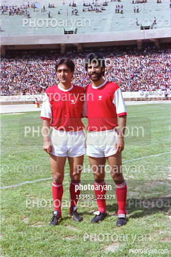 بازیکنان دهه های مختلف فوتبال ایران27-شاهرخ بیانی,ناصر محمدخانی,