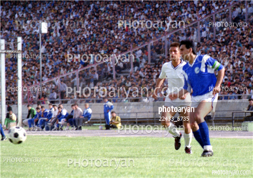 بازیکنان دهه های مختلف فوتبال ایران 8-شاهین بیانی,