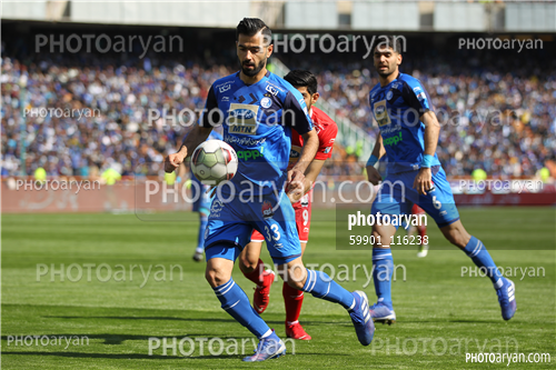 پرسپولیس 1-استقلال 0 (98/01/10)-کریم باقری,مهدی ترابی,پژمان منتظری,
