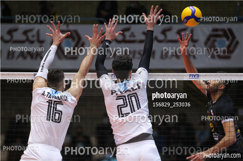 پیکان 3 - فولاد مبارکه سپاهان 0 (1400/12/13)-