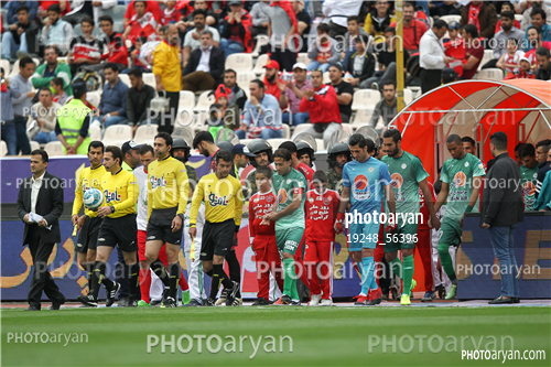 پرسپولیس 3-ذوب آهن اصفهان 3-96/02/09-حسن اکرمی,محمد رشید مظاهری,جری ریکاردو,مهدی رجب زاده,هادی طوسی,فرهاد مروجی,علی بای,