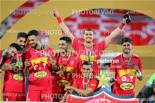 استقلال 1-پرسپولیس 2  (1402/03/10)-مرتضی پور علی گنجی,علی نعمتی,فرشاد فرجی,