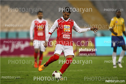 پرسپولیس 1(4)-صنعت نفت ابادان 1(5)  (96/09/28)-