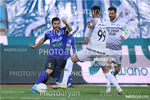 استقلال 2- گل گهر سیرجان  1 (1400/12/15)-