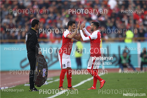 پرسپولیس 2-تراکتورسازی تبریز 0 (96/10/08)-محسن ربیع خواه,وحید امیری,سید مهدی مرجان زاده,