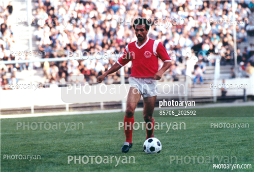 بازیکنان دهه های مختلف فوتبال ایران22-ضیاء عربشاهی,