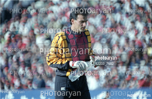 بازیکنان دهه های مختلف فوتبال ایران 12-علیرضا دلیخون,