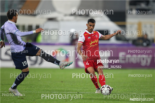 پرسپولیس 2-تراکتور 0  (1402/12/02)-علی نعمتی,