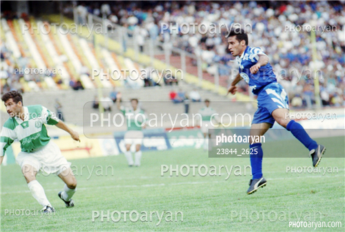 بازیکنان دهه های مختلف فوتبال ایران 10-علیرضا منصوریان,