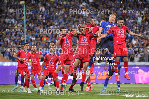 استقلال 0 (4)- نساجی مازندران  0 (5)  (1401/01/22)-حامد شیری,مرتضی منصوری,شاهین طاهرخانی,مجتبی ممشلی,Raphael da Silva Arruda (رافائل سیلوا),