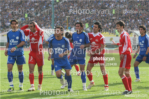 پرسپولیس 0-استقلال 0 (1384/12/19)-