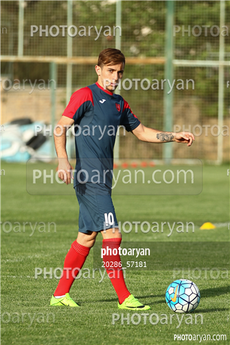 تمرین پرسپولیس در ورزشگاه خیریه عمل 96/02/23-فرشاد احمدزاده,