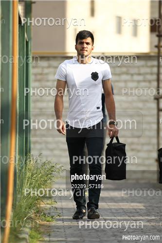 تمرین پرسپولیس در ورزشگاه خیریه عمل 96/02/23-حامد آقایی,