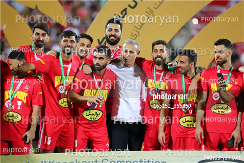 استقلال 1-پرسپولیس 2  (1402/03/10)-علیرضا بیرانوند,یحیی گل محمدی,مرتضی پور علی گنجی,سعید صادقی,فرشاد فرجی,سینا اسد بیگی,جشن قهرمانی پرسپولیس,