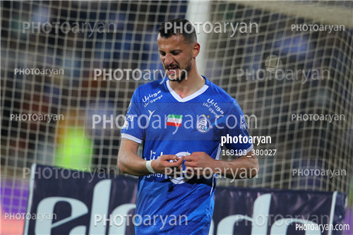 استقلال2-پیکان 1  (1402/10/09)-