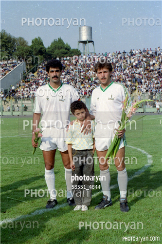 بازیکنان دهه های مختلف فوتبال ایران 15-سیروس قایقران,جواد زرینچه,