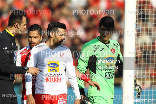 پرسپولیس 2-تراکتورسازی تبریز 0 (96/10/08)-علیرضا بیرانوند,کمال کامیابی نیا,بیژن حیدری,محمد ایران پوریان,