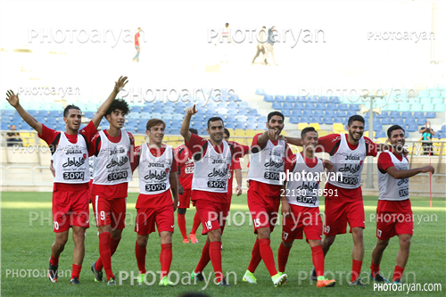 تمرین پرسپولیس  در ورزشگاه شهید کاظمی96/04/07-محمد انصاری,صادق محرمی,محسن ربیع خواه,فرشاد احمدزاده,حمید طاهرخانی,علی علیپور,شایان مصلح,