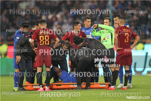 استقلال 1 -شهر خودرو  0 (98/09/14)-اکبر صادقی,روزبه چشمی,آرش رضاوند,اشکان خورشیدی,علی دشتی,شیخ دیاباته  cheick tidiane diabaté,علی نبی زاده,علی نعمتی,