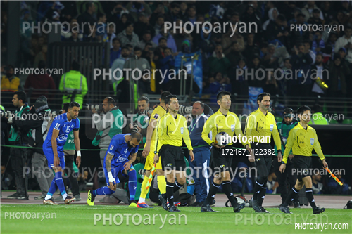 استقلال 1-الشرطه عراق 1    (1403/11/15)-ورود تیم ها,