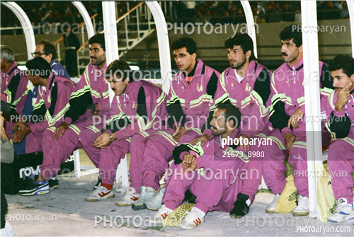 بازیکنان دهه های مختلف فوتبال ایران 6-احمدرضا عابدزاده Ahmad Reza Abedzadeh,محمد خاکپور,حمید استیلی,جواد زرینچه,ابراهیم تهامی,بهروز پرورش خواه,حسین ترابپور,