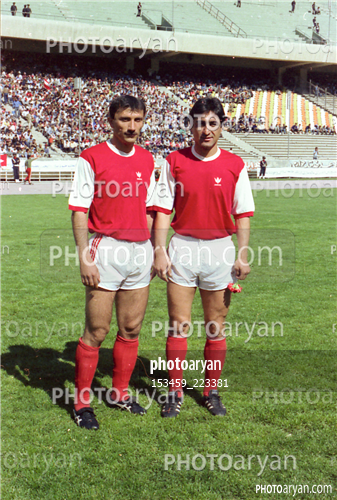 بازیکنان دهه های مختلف فوتبال ایران27-حمید درخشان,ناصر محمدخانی,