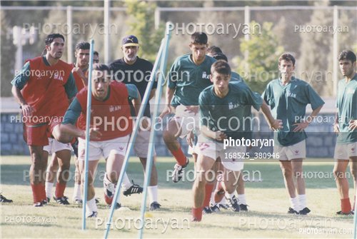 بازیکنان دهه های مختلف فوتبال ایران 38-