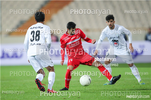پرسپولیس 2- ذوب آهن  0 (1400/10/03)-