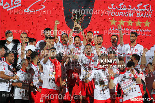 پیکان 0-پرسپولیس 2(1400/05/08)-یحیی گل محمدی,کمال کامیابی نیا,مهدی ترابی,احمد نورالهی,بوژیدار رادوشویچ,ميلاد سرلک چيوا,حامد لک,مهدی عبدی,ابراهیم شکوری,محمدشریفی,