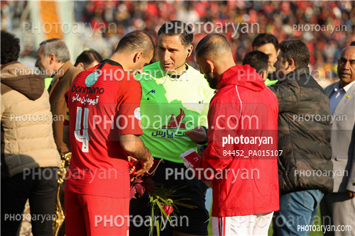 پرسپولیس 2-تراکتور سازی 0 (98/11/06)-سید جلال حسینی,اشکان دژاگه,محمدرضا اکبریان,