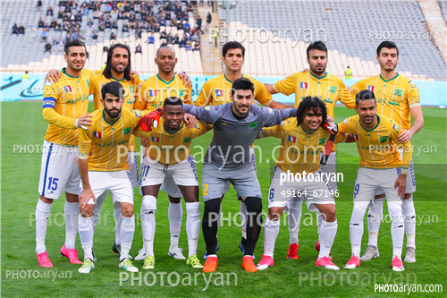 استقلال 4 - صنعت نفت آبادان 0(96/10/03)-کرار جاسم,مگئو باتیستا,حسین ساکی,محمد امین درویشی,محمد زبیر نیک نفس,لوسیانو پریرا,علی عبداله زاده,اگوستو سزار,حسین بغلاتی,داود نوشی,مسعود ابراهیم زاده,