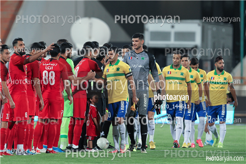 پرسپولیس 1- صنعت نفت  0 (98/06/25)-شجاع خلیل زاده,مهدی ترابی,عبداله ناصری,احمد نورالهی,مهدی شیری,طالب ریکانی,حسین کنعانی زادگان,محمد دریس,