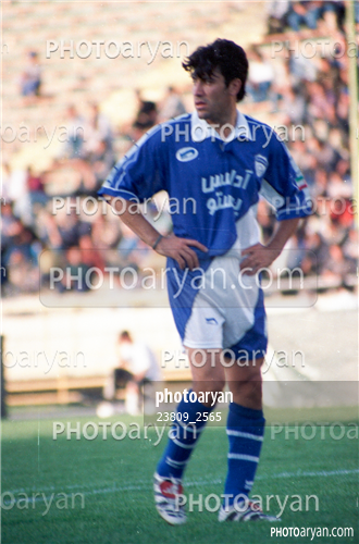 بازیکنان دهه های مختلف فوتبال ایران 10-محمد نوازی,