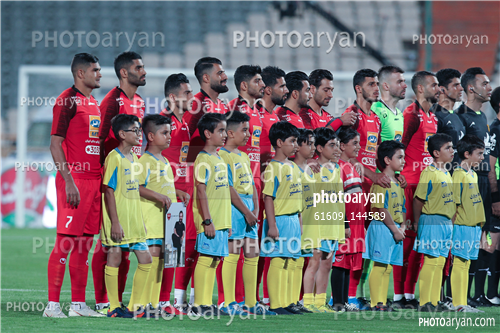 پرسپولیس 1- صنعت نفت  0 (98/06/25)-محمد انصاری,شجاع خلیل زاده,علی علیپور,مهدی ترابی,احمد نورالهی,مهدی شیری,سیامک نعمتی,بوژیدار رادوشویچ,بشار رسن,حسین کنعانی زادگان,جونیور براندائو Júnior Brandão,