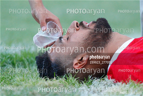 آریو اسلامشهر 3- شاهین بجنورد  0  (1401/03/23)-مصطفی باجلان,