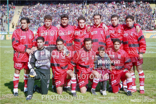 عکسهای تیمی پرسپولیس  دهه 70-افشین پیروانی,اسماعیل حلالی,بهروز رهبری فر,نادر باقری,حمید استیلی,نادر محمدخانی,ادموند بزیک,علی انصاریان,هادی مهدوی کیا,علی کریمی Ali Karimi,محمد برزگر,