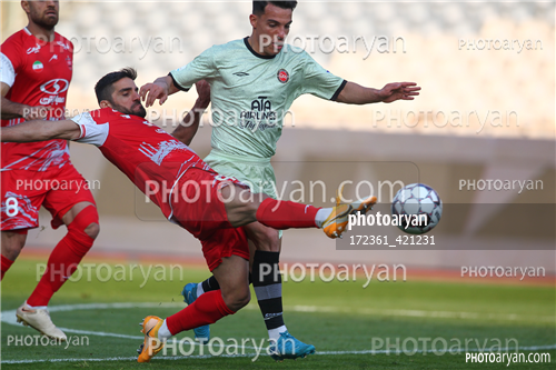 پرسپولیس  2-تراکتور  0    (1403/11/07)-مرتضی پور علی گنجی,میلاد محمدی,امیر حسین حسین زاده,