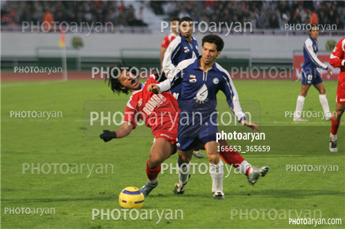 پرسپولیس 1-استقلال اهواز 0  (1384/09/04)-