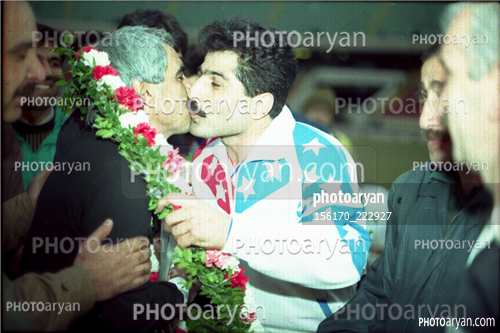 بازیکنان دهه های مختلف فوتبال ایران28-محمد پنجعلی,کاپیتان ها,داوران و کاپیتانها,