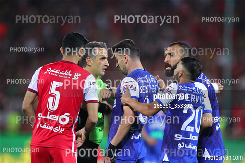 استقلال 1-پرسپولیس 2  (1402/03/10)-روزبه چشمی,مهدی قایدی,دانیال اسماعیلی فر,اشکان خورشیدی,سعید مهری,